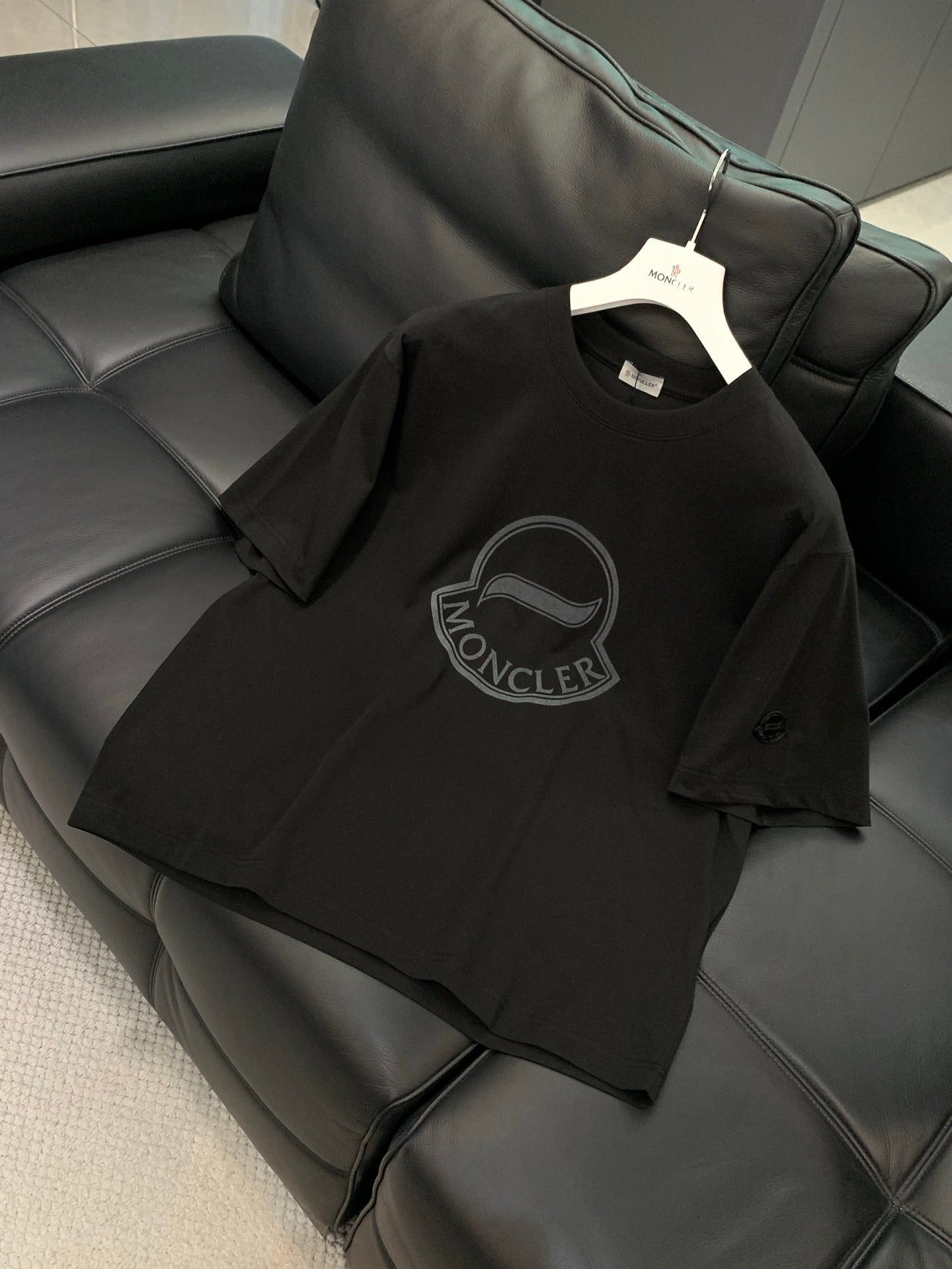 MONCLER 26S T-SHIRT 510