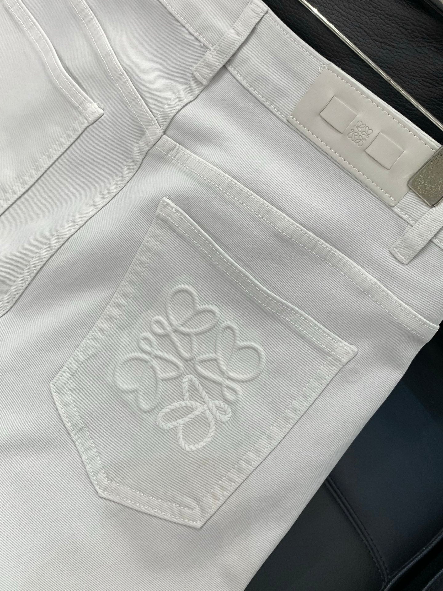 LOEWE 26S DENIM PANTS 327