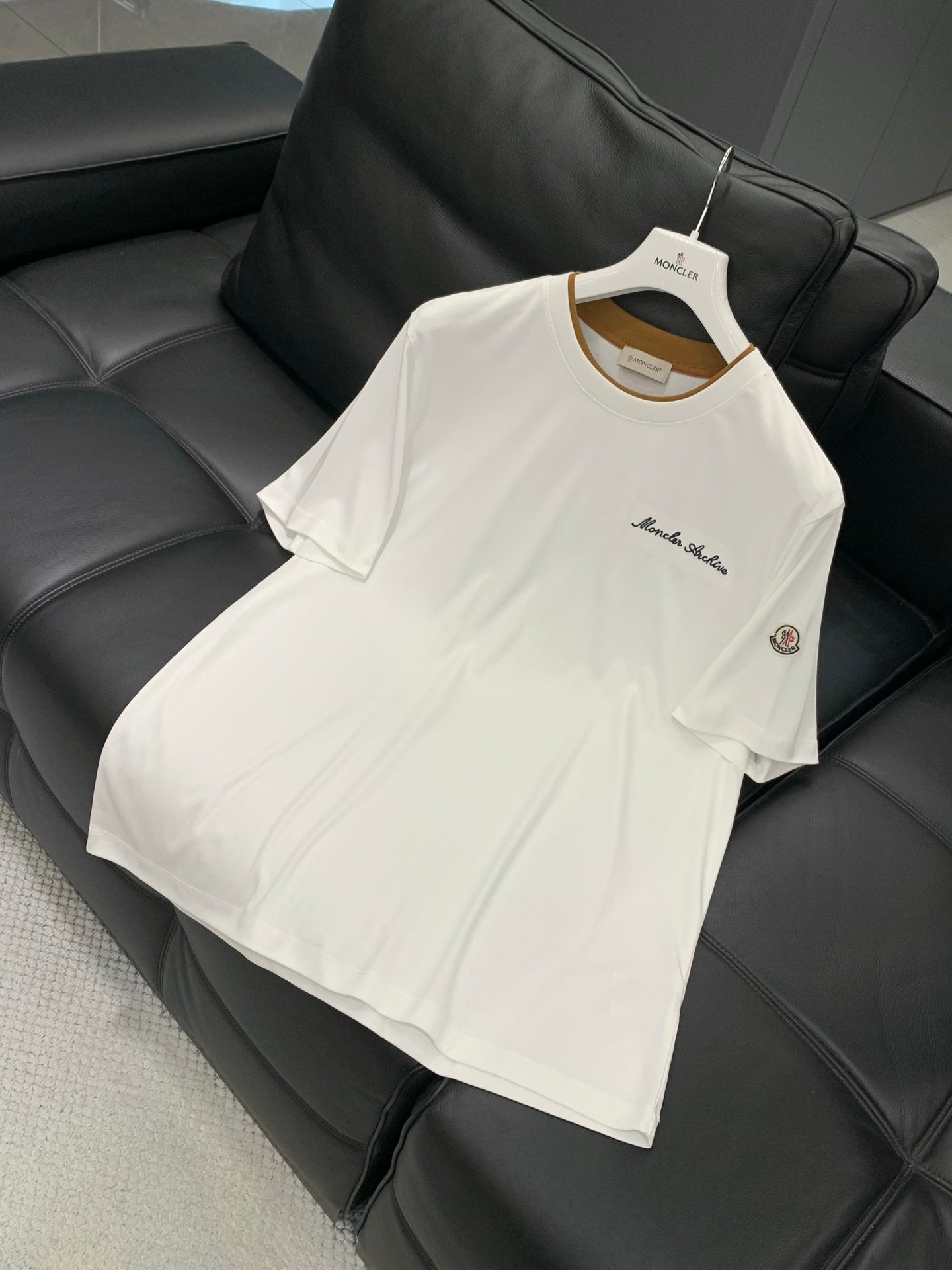 MONCLER 26S SHORT SLEEVE T-SHIRT 590