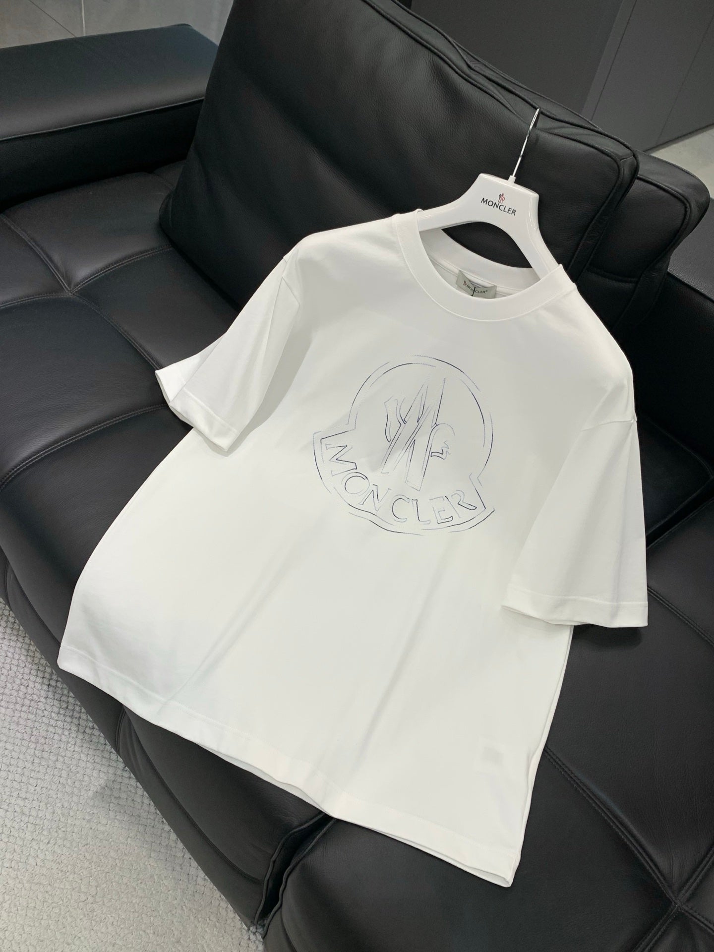 MONCLER 26S SHORT SLEEVE T-SHIRT 584