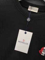 MONCLER 26S SHORT SLEEVE SET 557