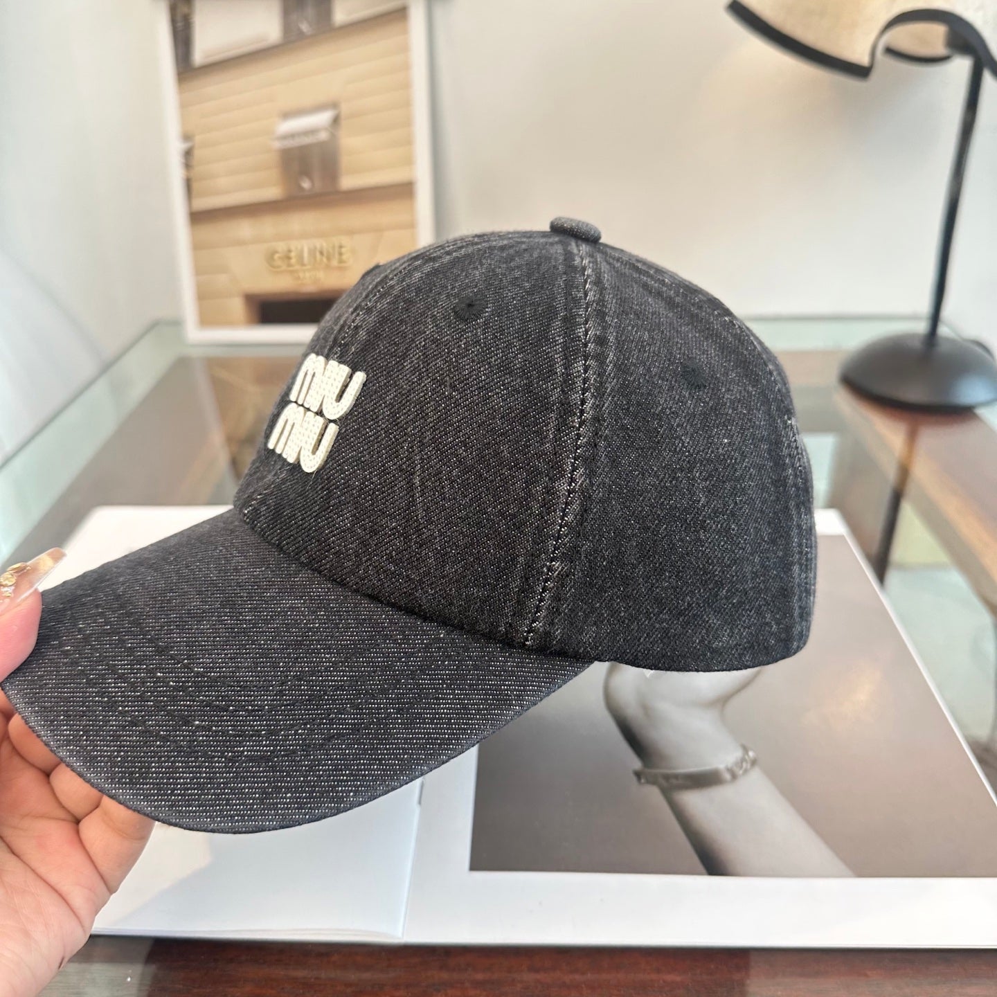 MIUMIU BASEBALL CAP STYLE 23