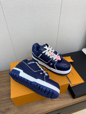 LV WOMEN'S TRAINER IN NAVY BLUE CALFSKIN