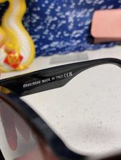 RUNWAY SUNGLASSES 567505 IN BLACK ACETATE BLACK LENSES
