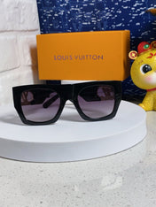 LINK SQUARE SUNGLASSES 570273 IN BLACK ACETATE GREY SMOKE LENS