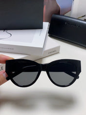 YSL CAT-EYE SUNGLASSES IN BLACK ACETATE WITH GOLD LOGO DETAIL