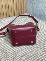 LE 37 SMALL BUCKET BAG 20 IN BURGUNDY RED CALFSKIN GOLD HARDWARE
