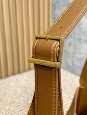 LE 5 À 7 SMALL SUPPLE 22 IN TORTILLA BROWN CALFSKIN GOLD BUCKLE