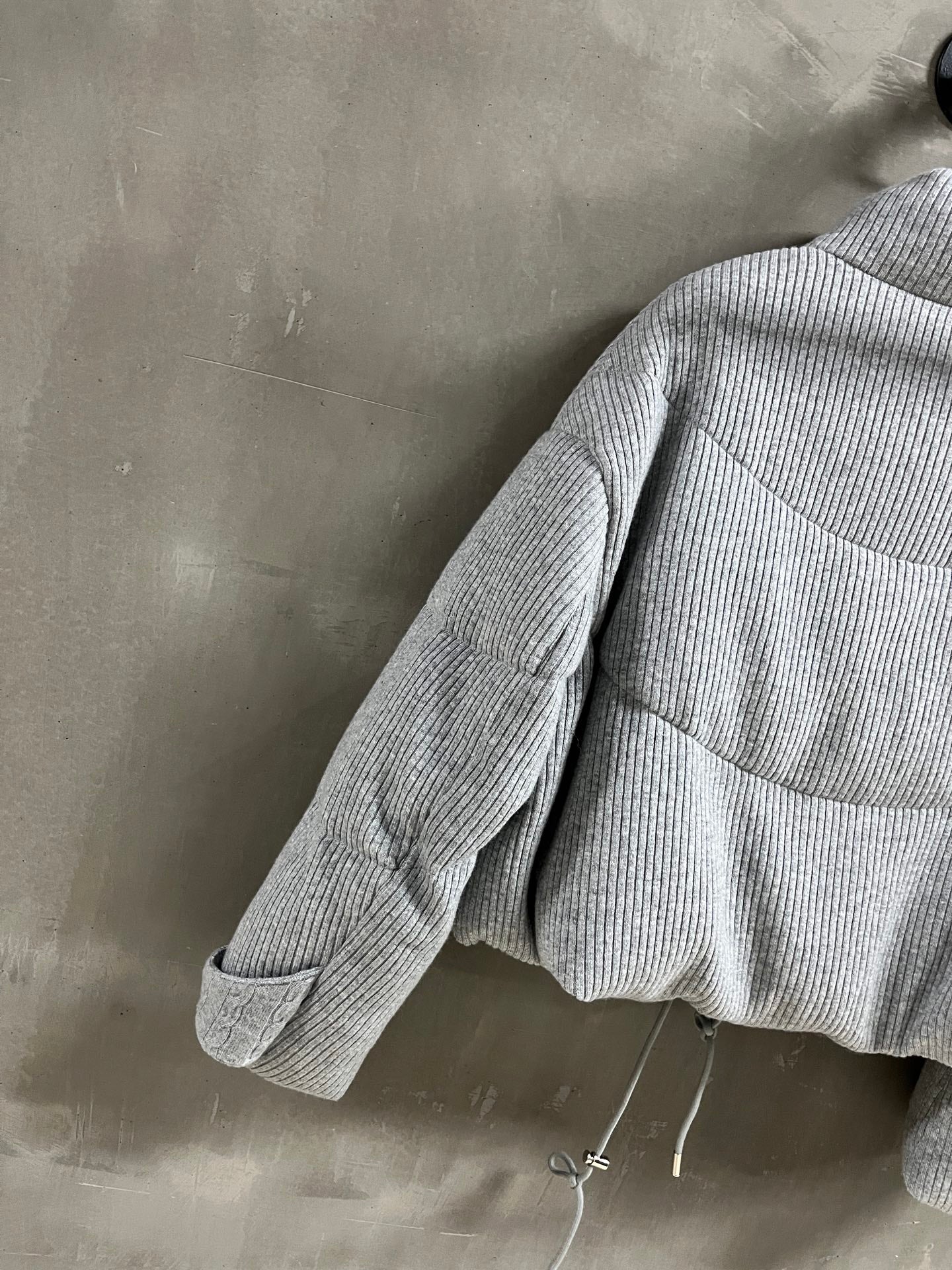 MIUMIU DOWN JACKET STYLE 692