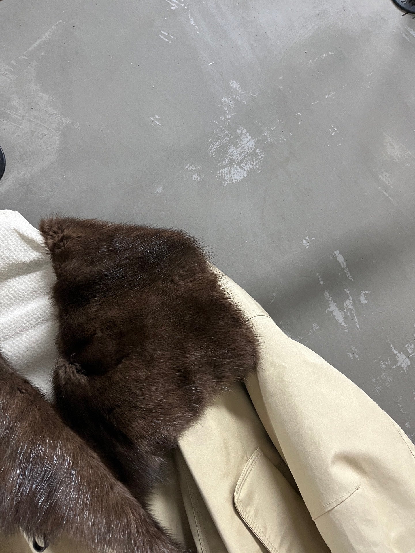 MIUMIU DOWN JACKET STYLE 687