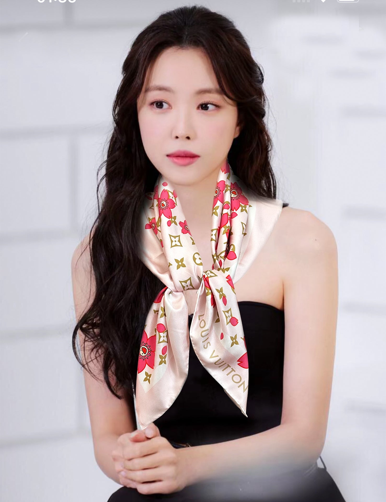 LV SCARF 90 CM IN SILK 723123