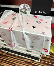 CHANEL 25S SCARF 90 IN SILK 733857
