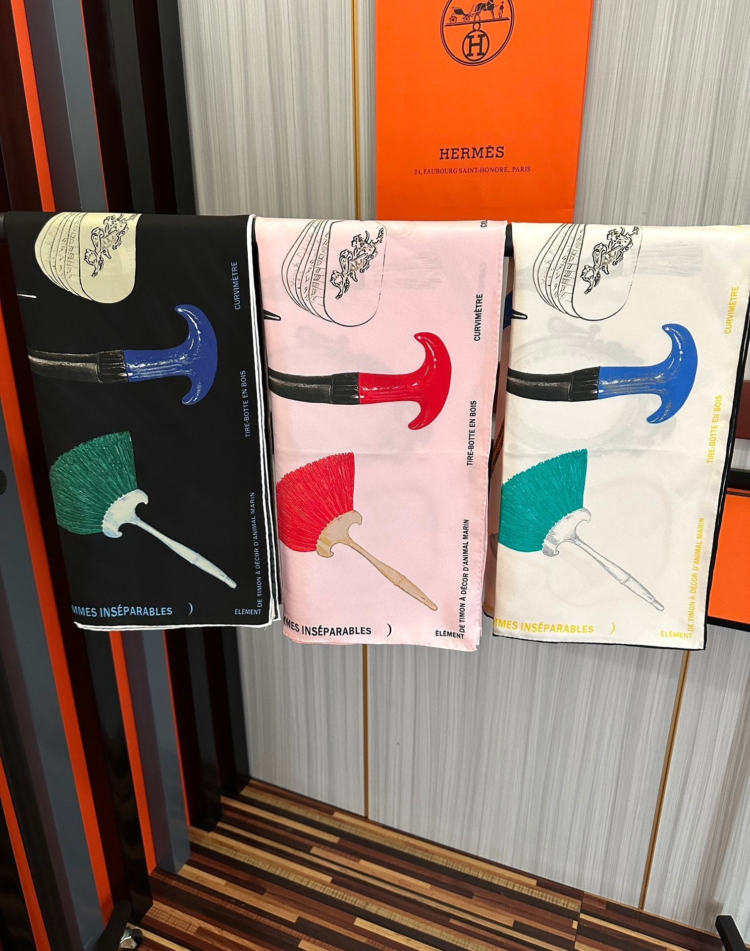 HERMES 25S SCARF 90 IN SILK 003