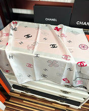 CHANEL 26S SCARF 90 IN SILK 309279