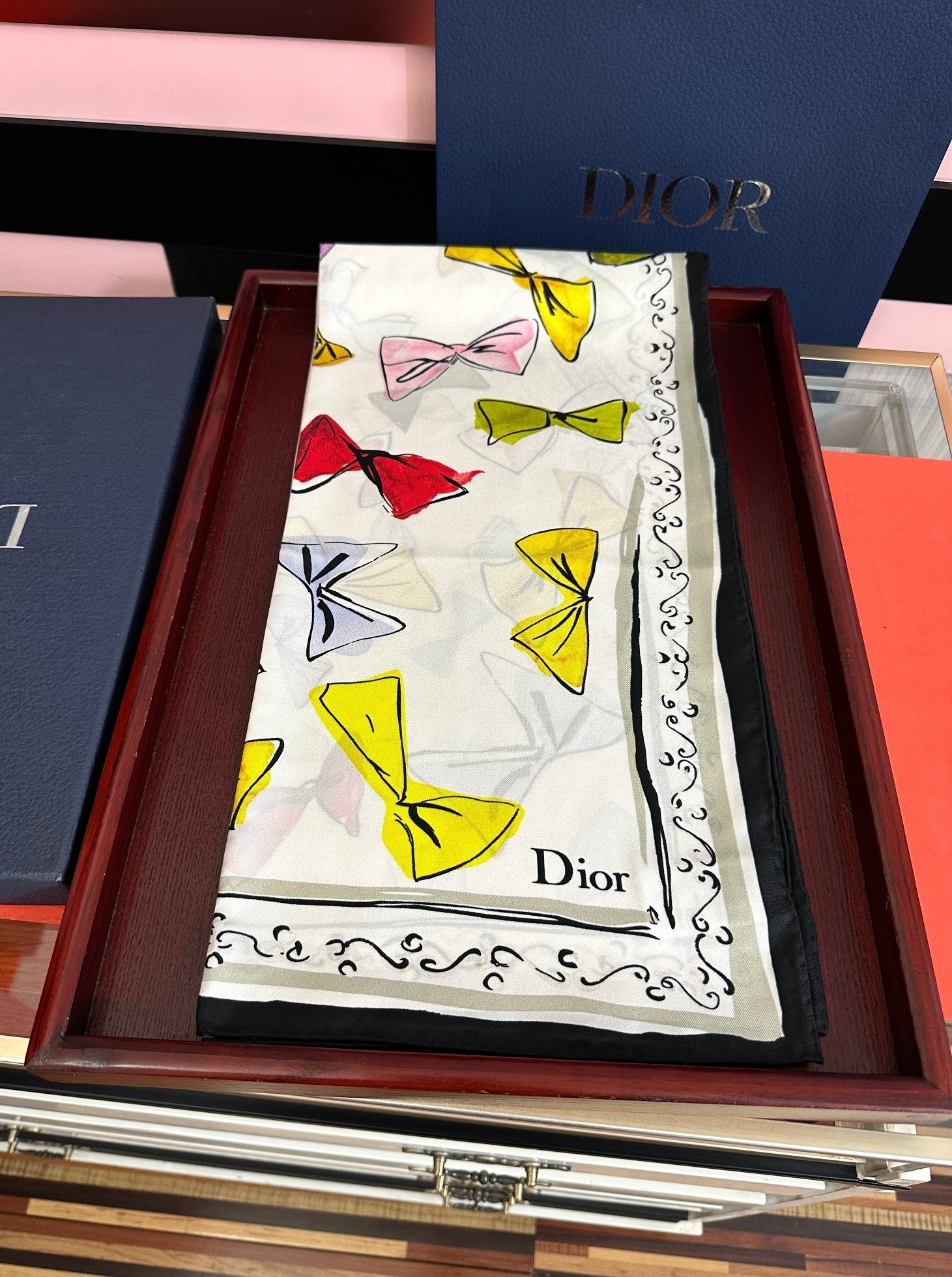 DIOR 26S SCARF 90 IN SILK 432351