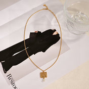 CD 26S MISS DIOR LOGO PEARL PENDANT NECKLACE IN GOLD METAL