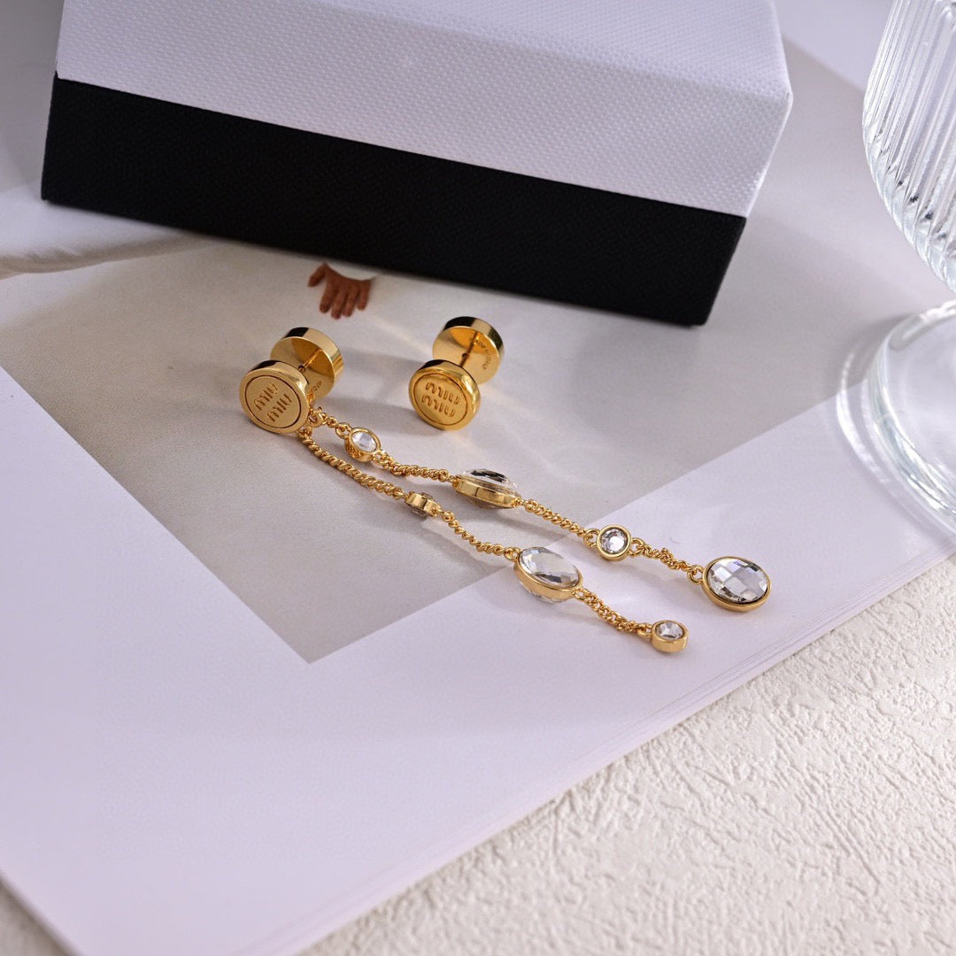 MIUMIU 26S CRYSTAL CHAIN DROP EARRINGS IN GOLD TONE METAL 633263
