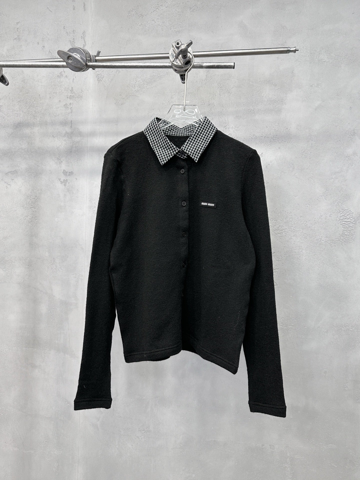MIUMIU CARDIGAN STYLE 807