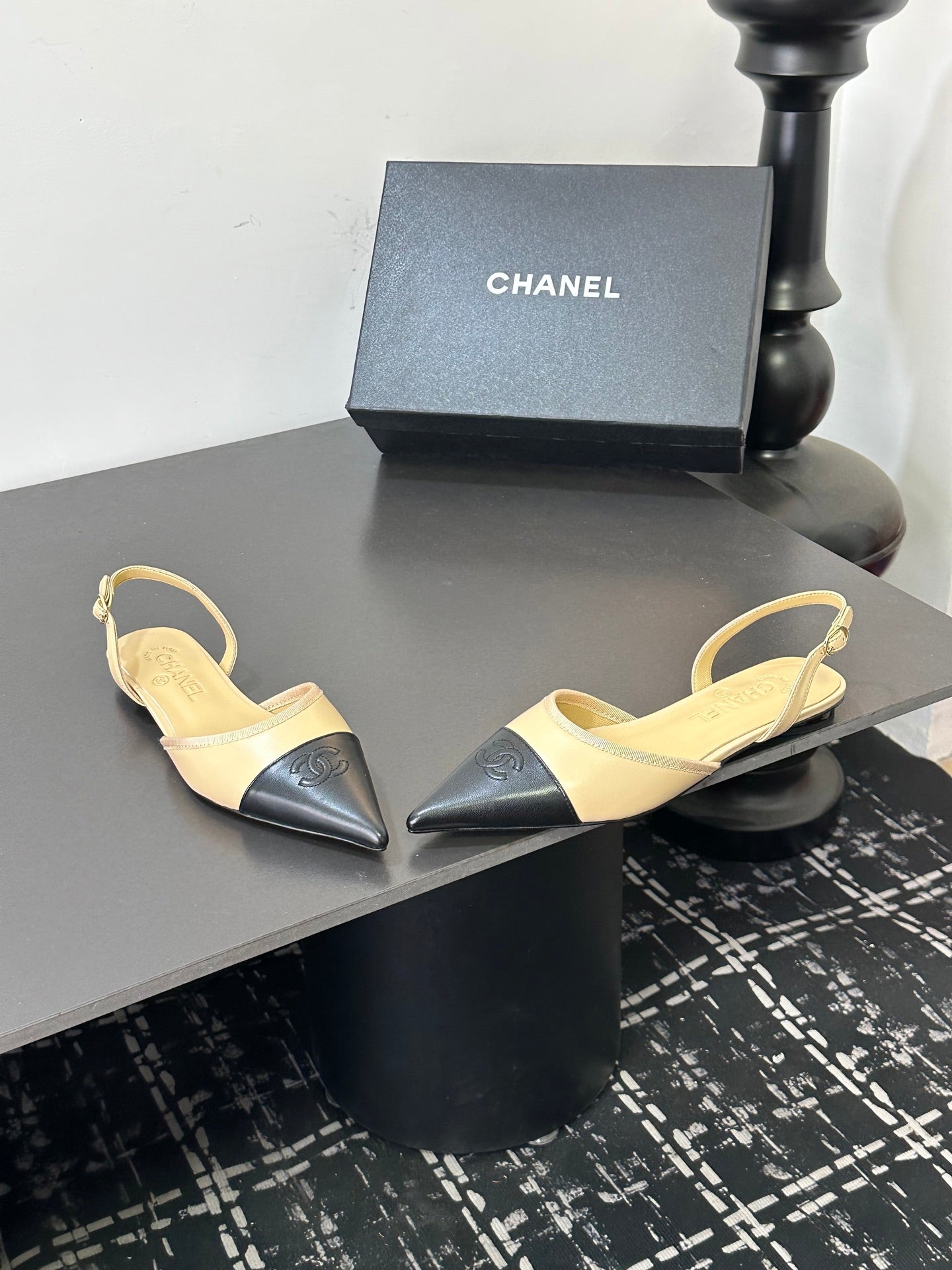 CHANEL 26S POINTED-TOE SLINGBACKS IN BEIGE AND BLACK LAMBSKIN