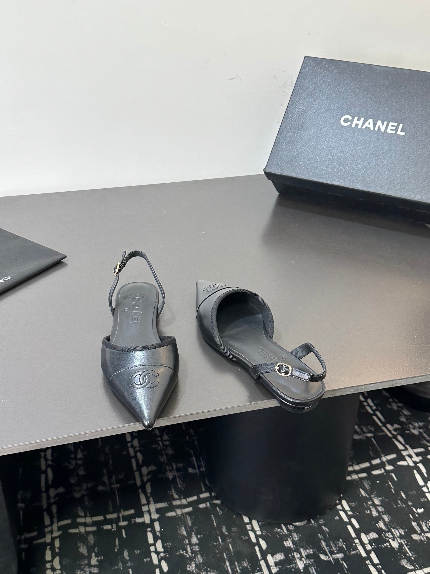 CHANEL 26S SLINGBACK FLATS IN BLACK LAMBSKIN