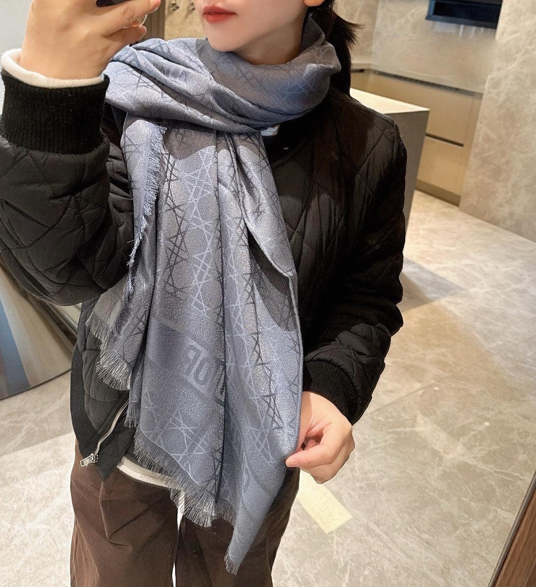 DIOR 26S SCARF 140 IN SILK AND CASHMERE 424265