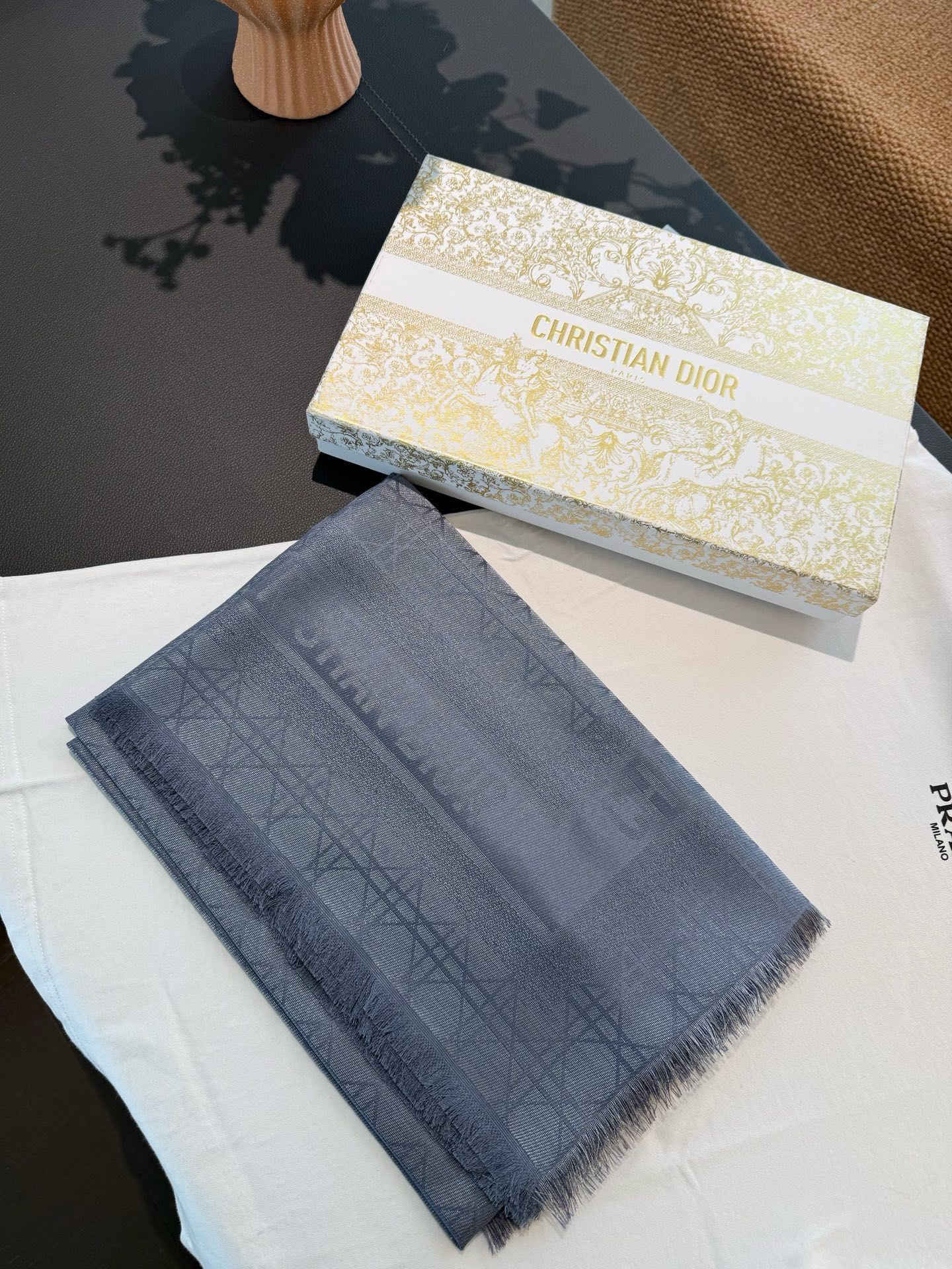 DIOR 26S SCARF 140 IN SILK AND CASHMERE 424265