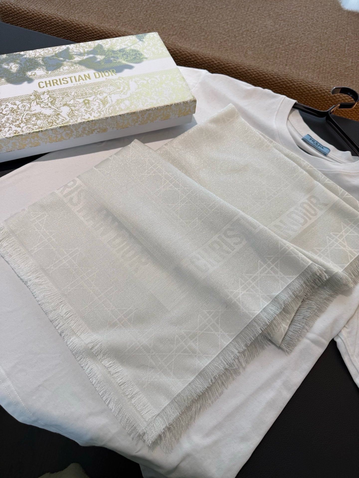 DIOR 26S SCARF 140 IN SILK AND CASHMERE 424268