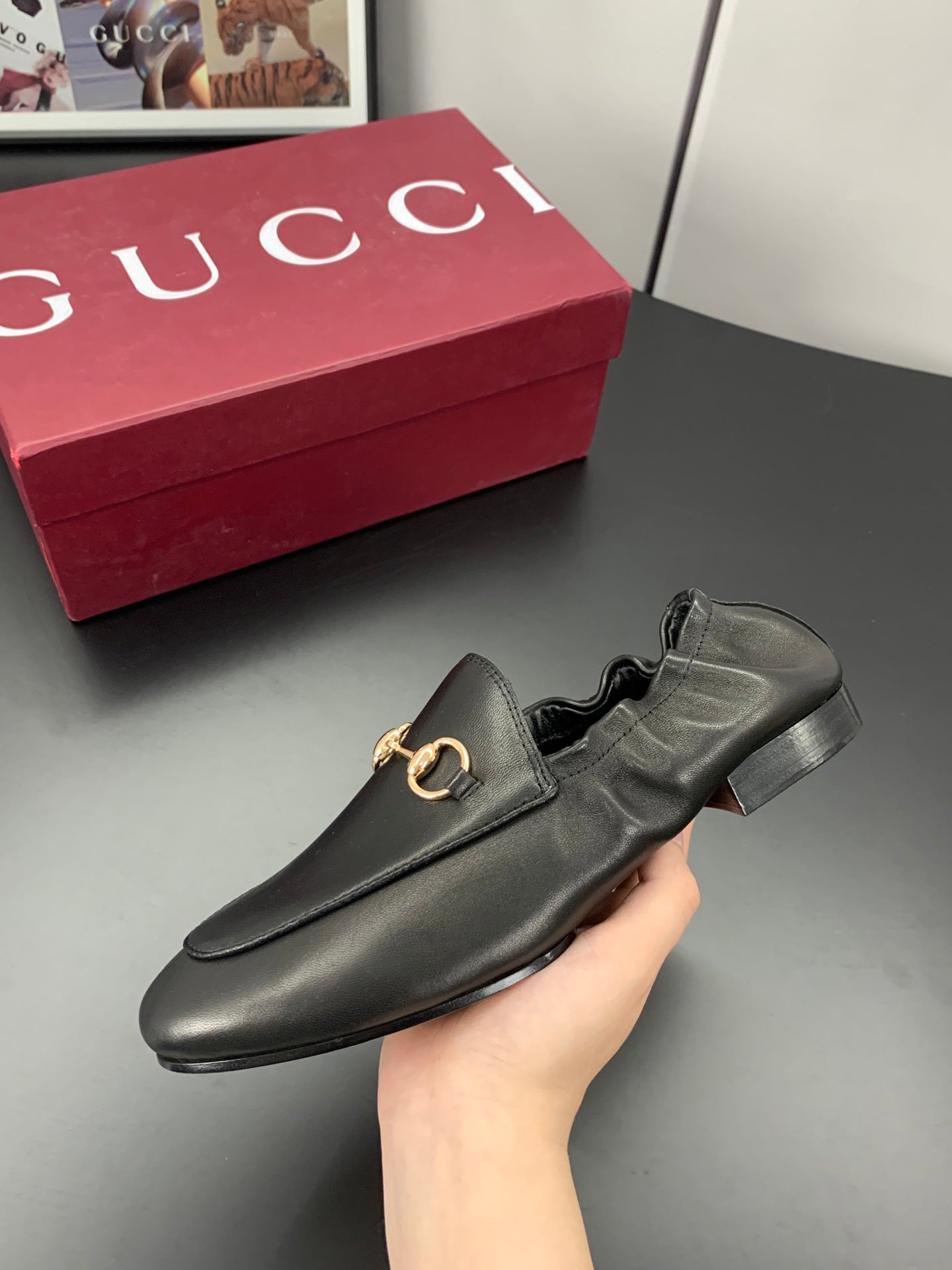 GUCCI 26S LOAFERS IN BLACK CALFSKIN