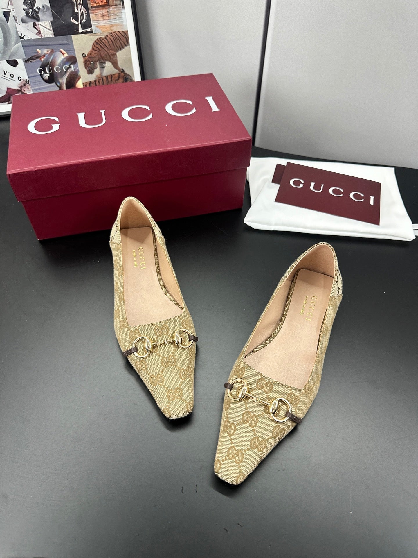 GUCCI 26S VITTORIA BALLERINA SHOES IN DARK BEIGE CANVAS