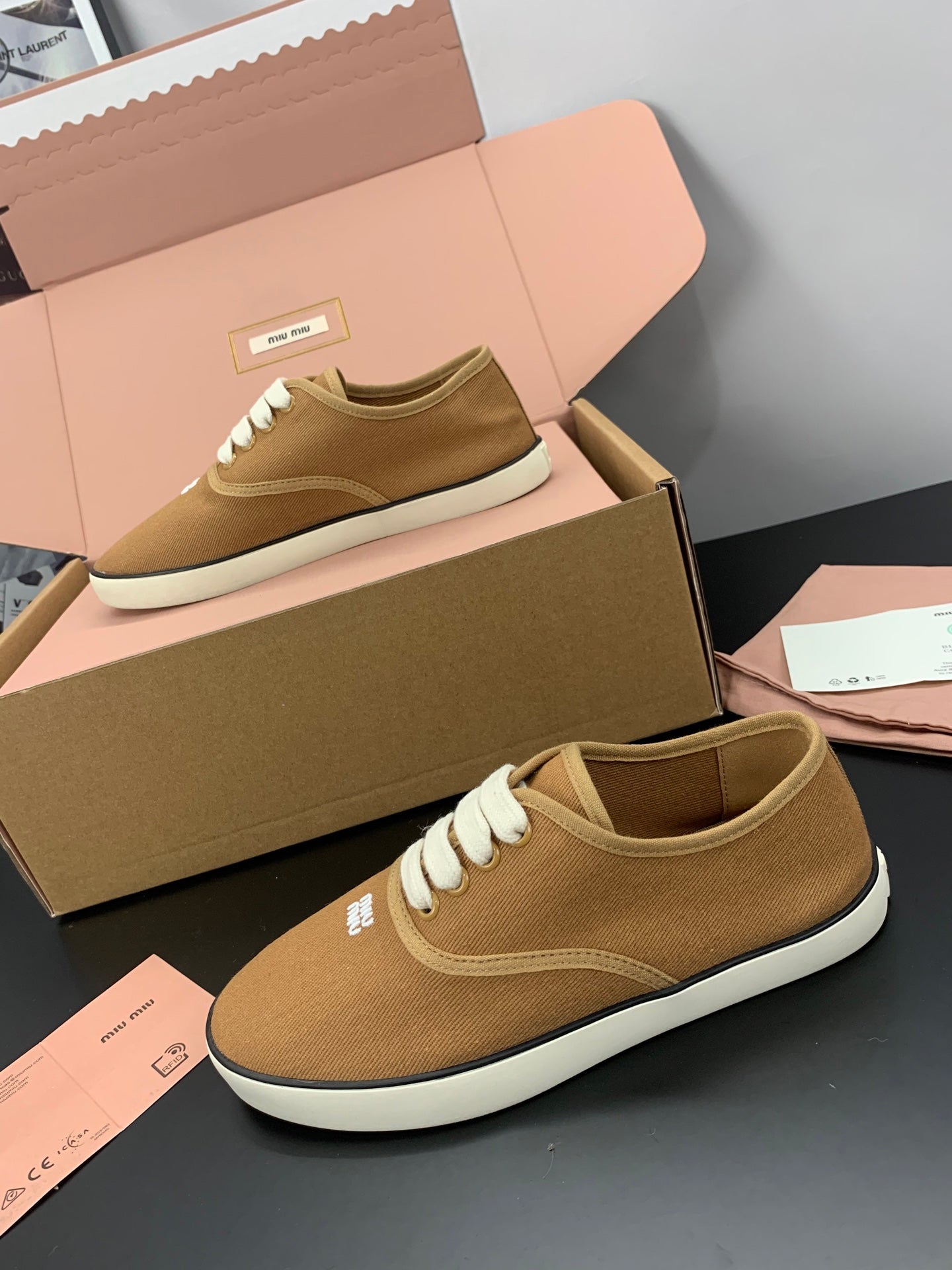 MIUMIU 26S LACE UP SNEAKERS IN CARAMEL BROWN CANVAS RUBBER SOLE