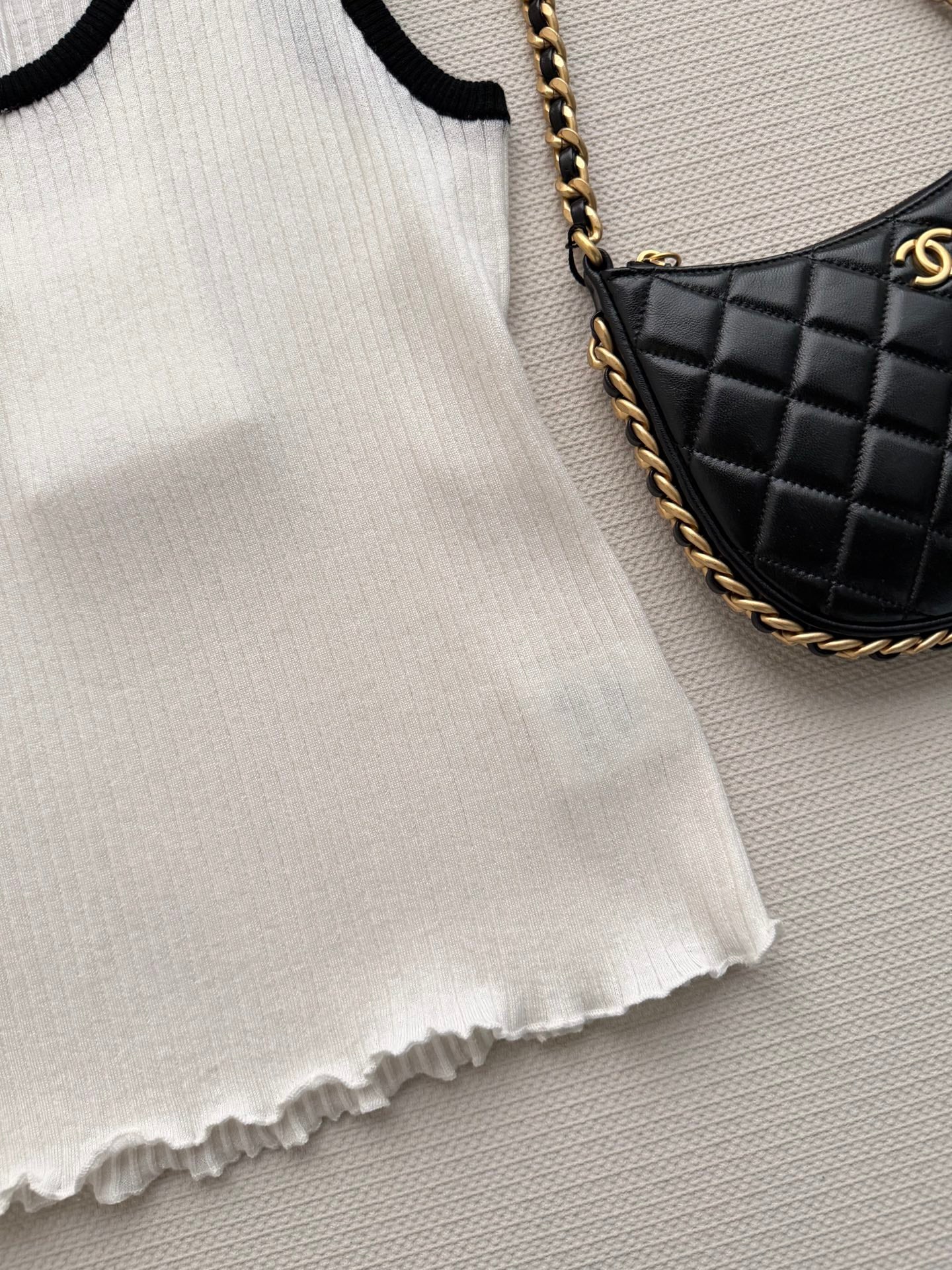 CHANEL 26S KNIT TANK TOP 932