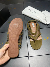 ALAIA 26S FLAT MESH THONG SANDALS MM IN MOSS GREEN SUEDE