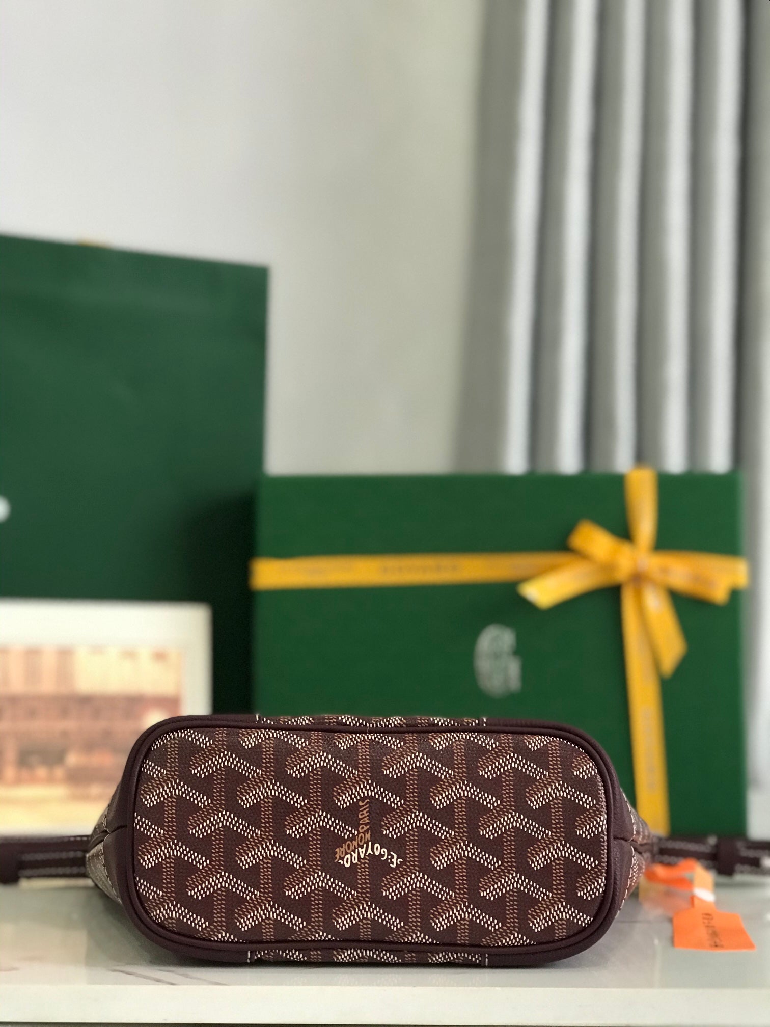 GOYA 26S BELUGA MINI BAG 23MM IN BURGUNDY BROWN GOYARDINE CANVAS AND CALFSKIN