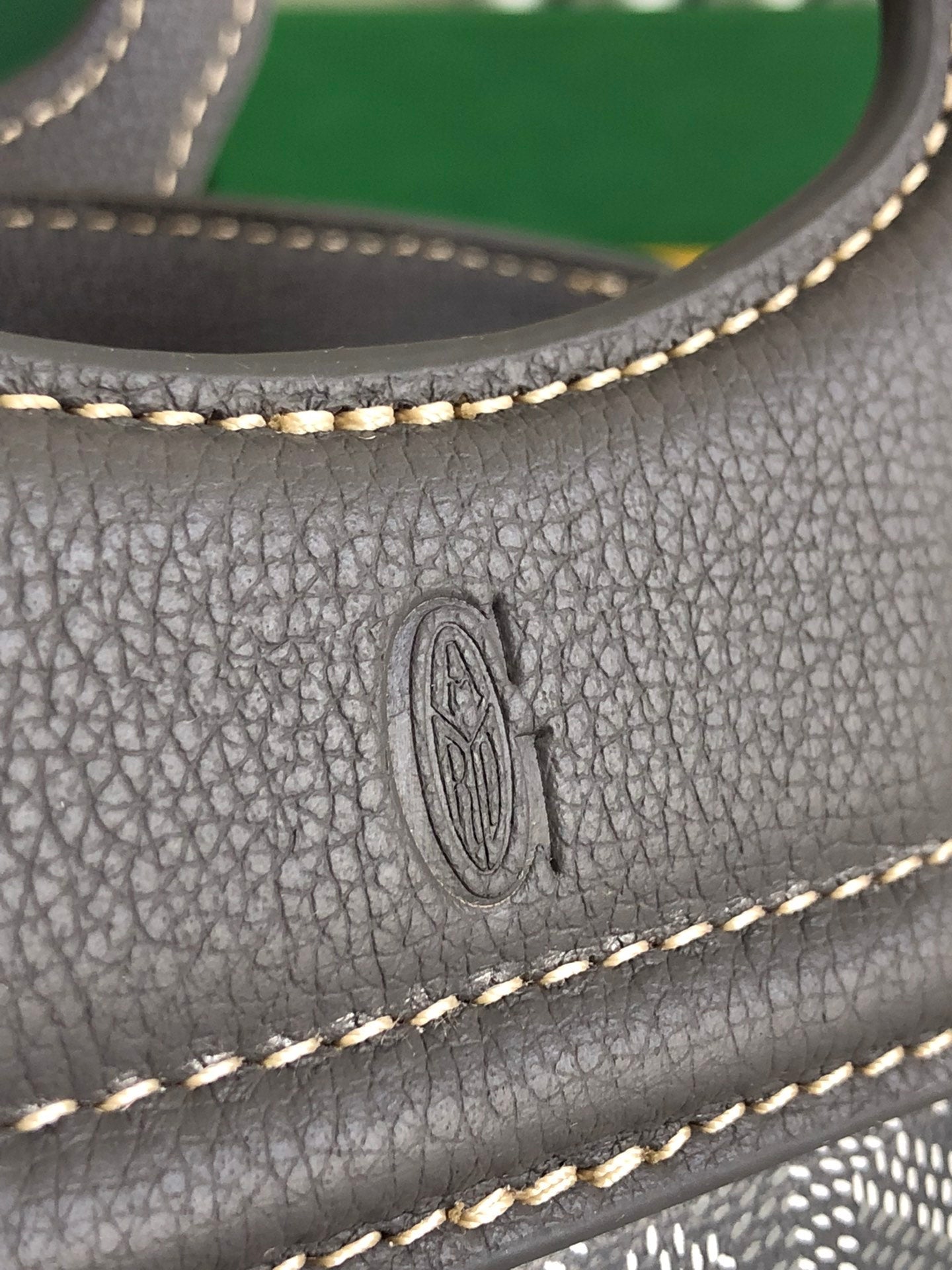 GOYA 26S BELUGA MINI BAG 23MM IN GREY GOYARDINE CANVAS AND CALFSKIN