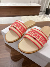 DWAY SLIDES IN BEIGE AND RED TECHNICAL FABRIC