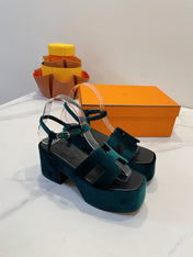 JAM 30 SANDAL IN GREEN FOREST VELVET