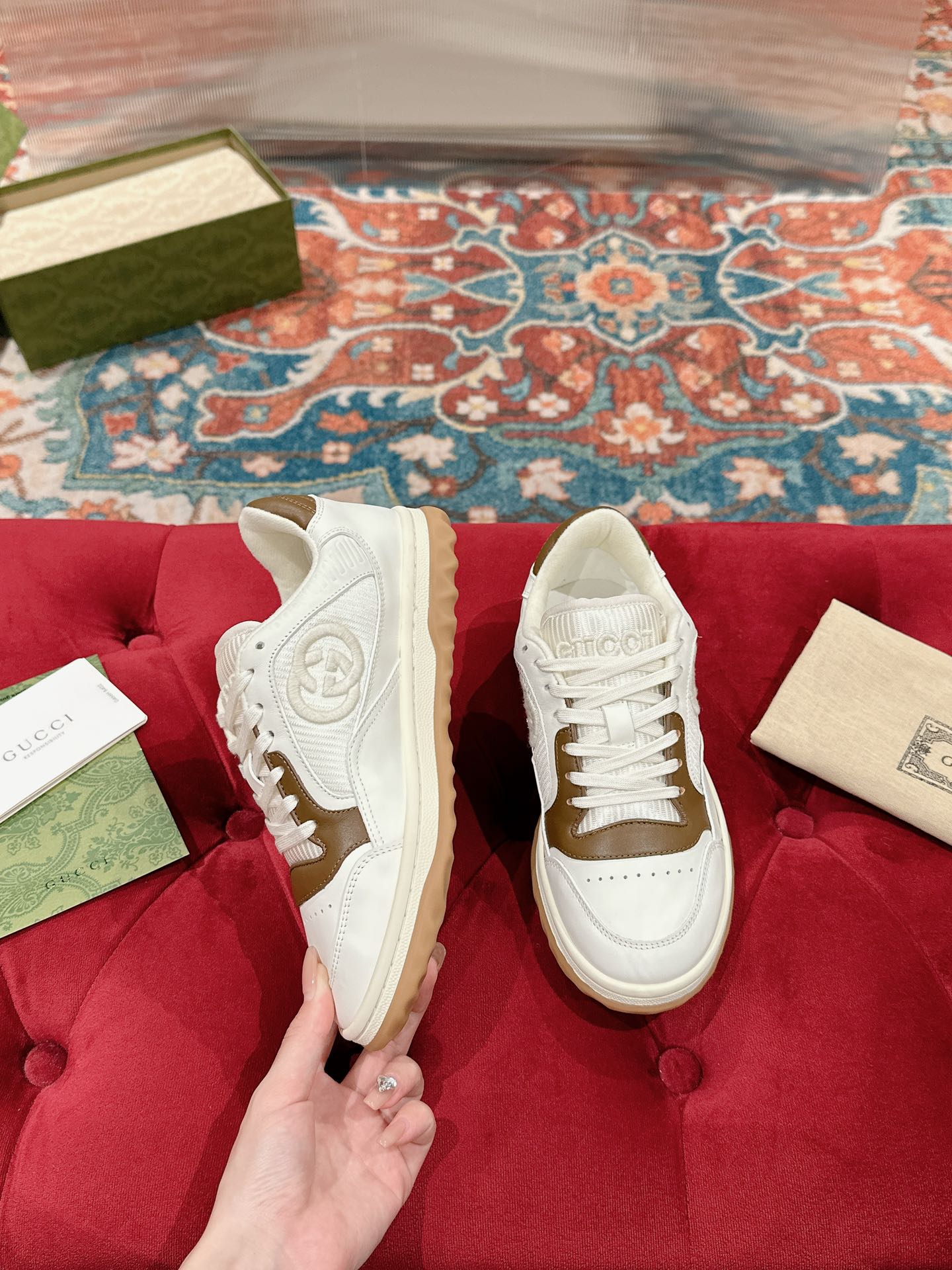 GUCCI 26S SNEAKERS IN WHITE MIX BROWN CALFSKIN