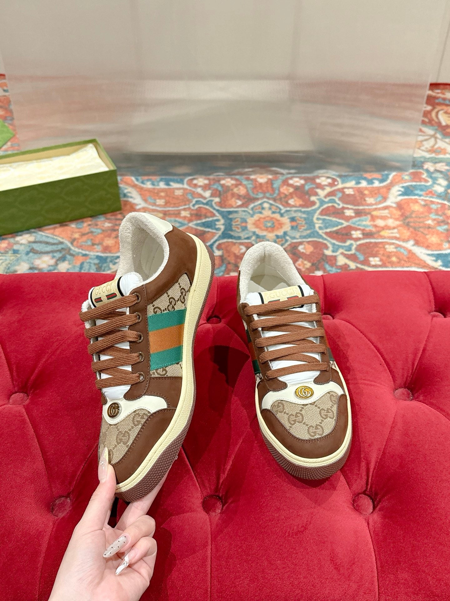 GUCCI 26S SCREENER SNEAKER IN BROWN SUEDE AND BEIGE CANVAS