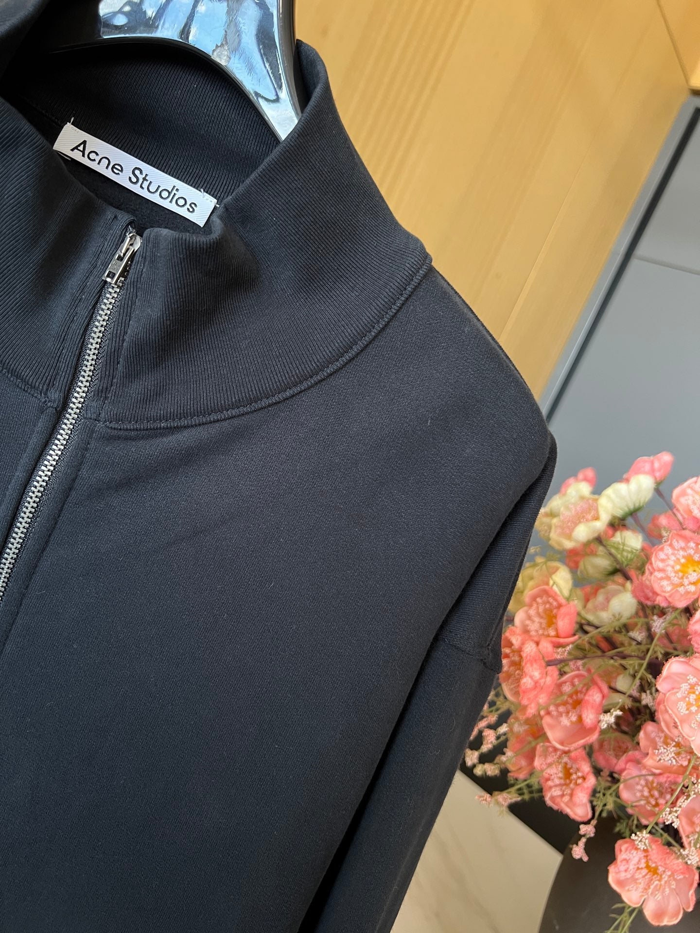 DIOR 25S EMBROIDERED SWEATSHIRT STYLE 223