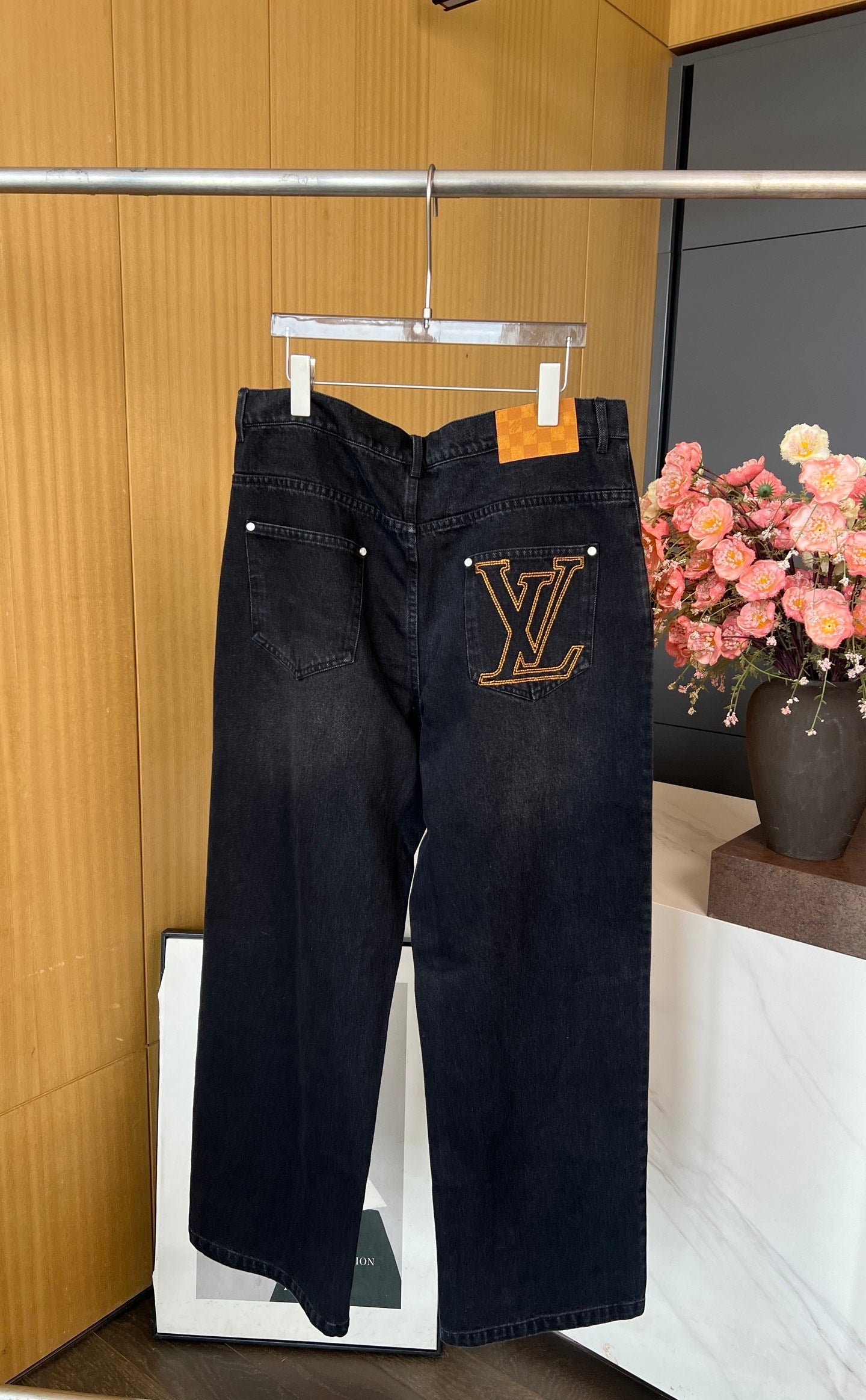 LV 25S STRAIGHT-LEG DENIM JEANS 0062