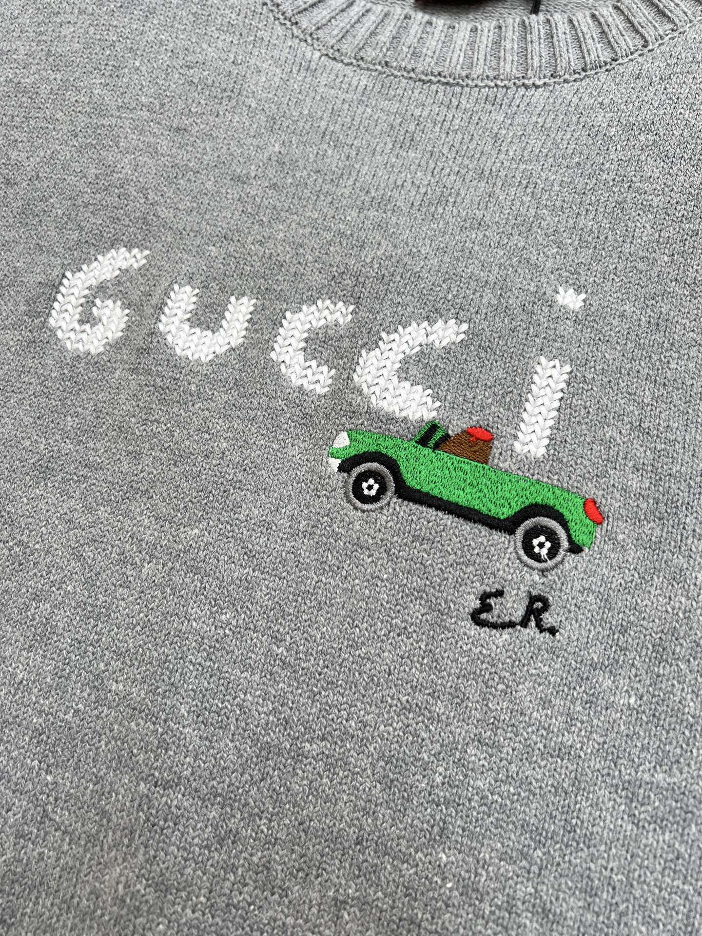 GUCCI SWEATER STYLE 64