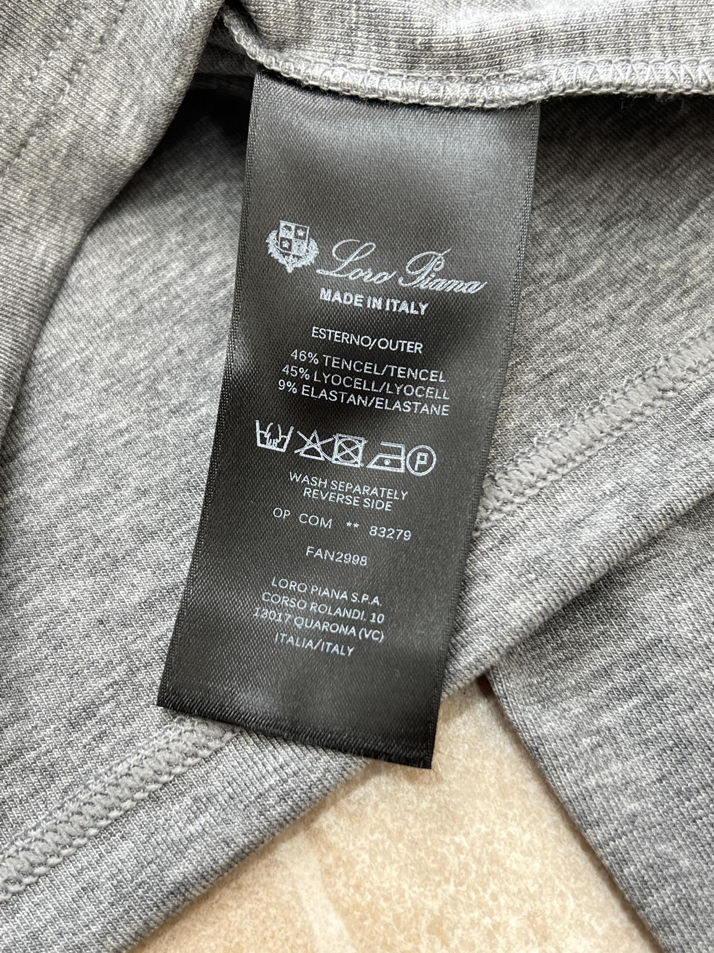 LORO PIANA 26S LONG SLEEVE T-SHIRT 747