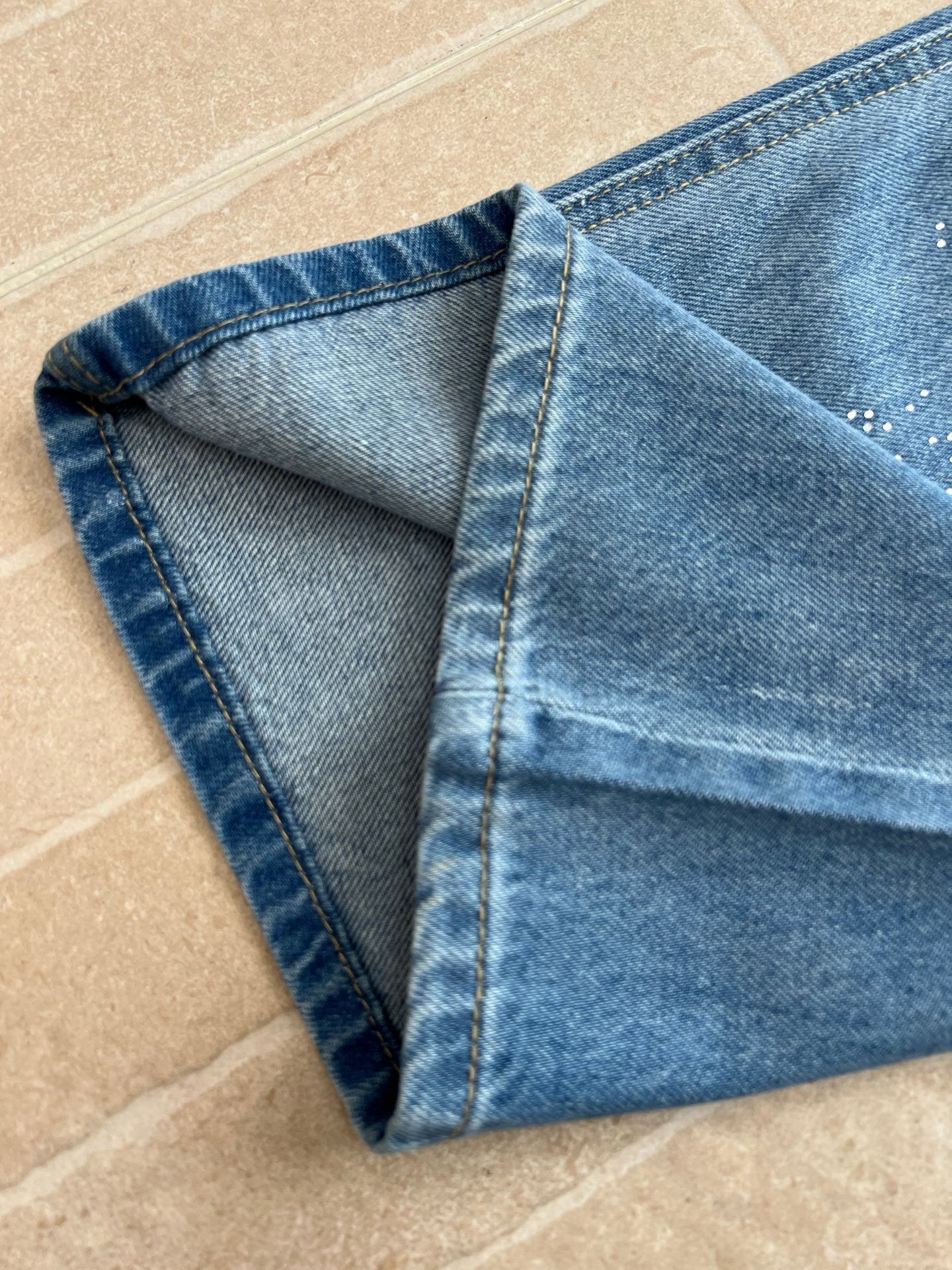 CHANEL 26S JEANS STYLE 1106