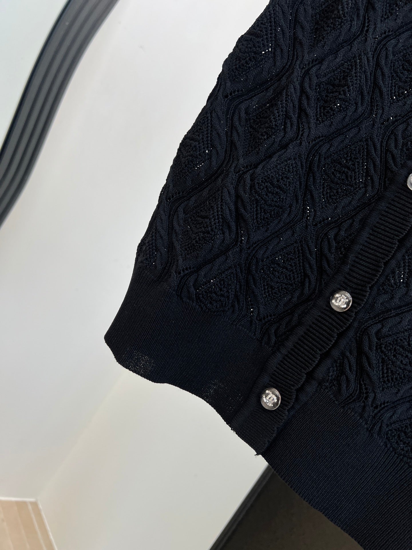 CHANEL 26S SHORT-SLEEVE KNIT T-SHIRT 1413