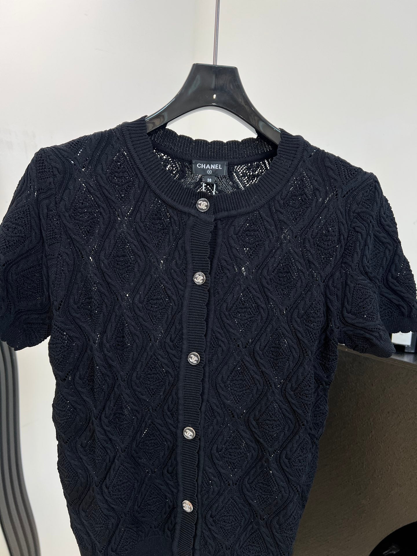 CHANEL 26S SHORT-SLEEVE KNIT T-SHIRT 1413