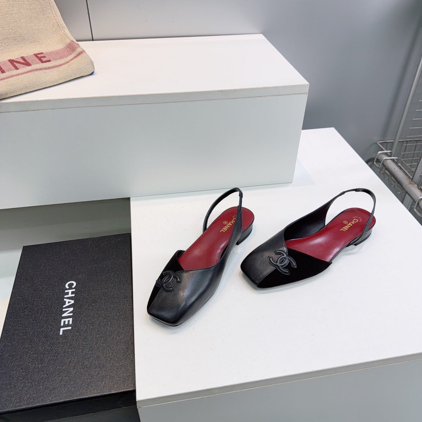 CHANEL 26S FLAT SLINGBACK IN BLACK SUEDE AND LAMBSKIN