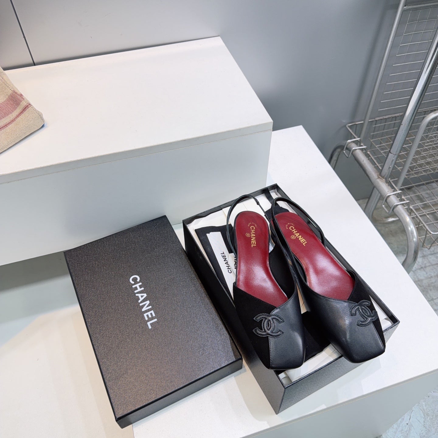CHANEL 26S FLAT SLINGBACK IN BLACK SUEDE AND LAMBSKIN