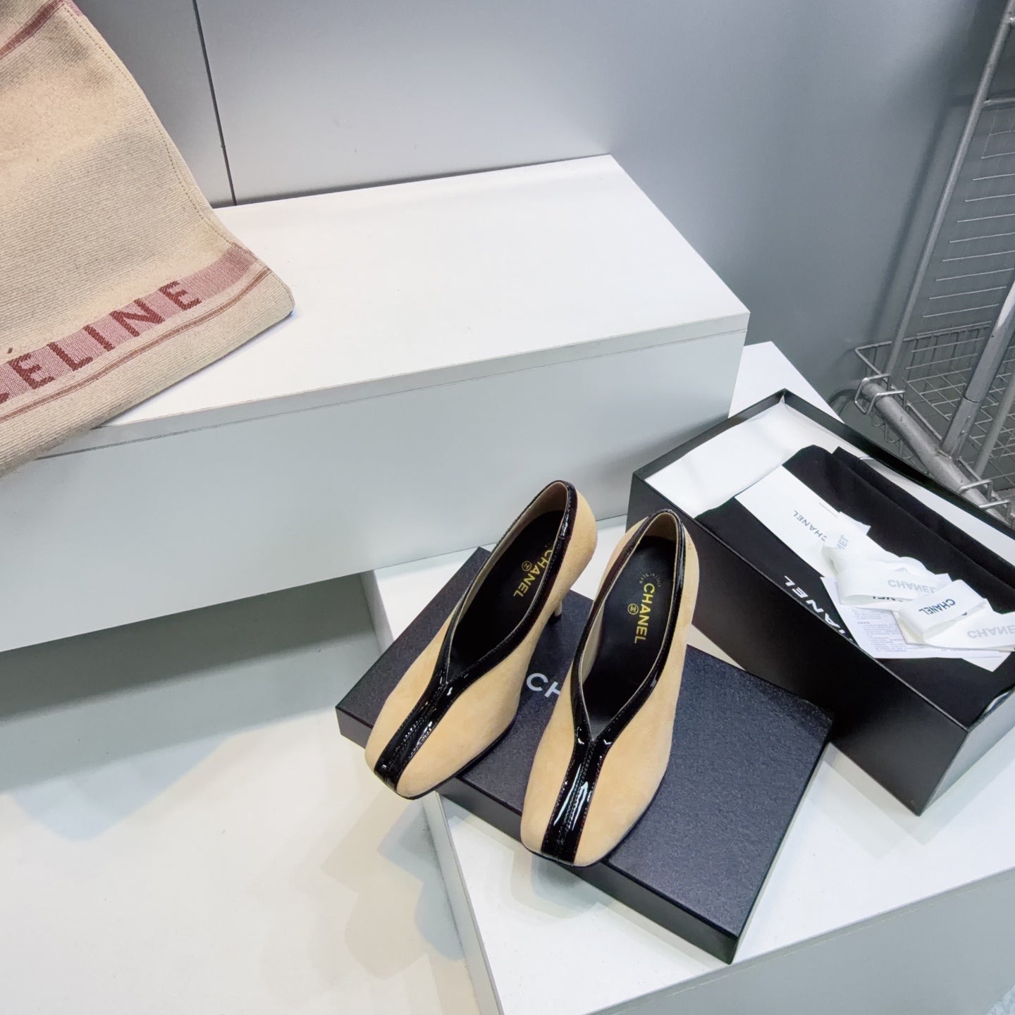 CHANEL 26S HIGH HEELS 100 MM IN BEIGE SUEDE