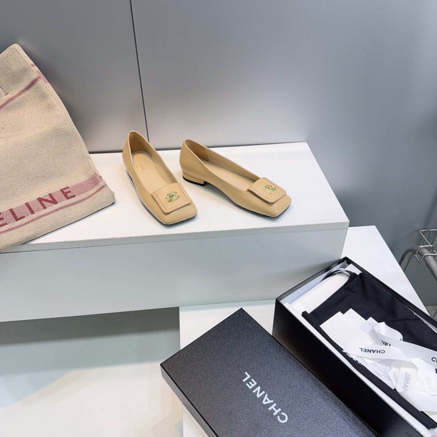CHANEL 26S SQUARE-TOE BALLET FLATS IN BEIGE LAMBSKIN