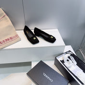 CHANEL 26S SQUARE-TOE BALLET FLATS IN BLACK SUEDE